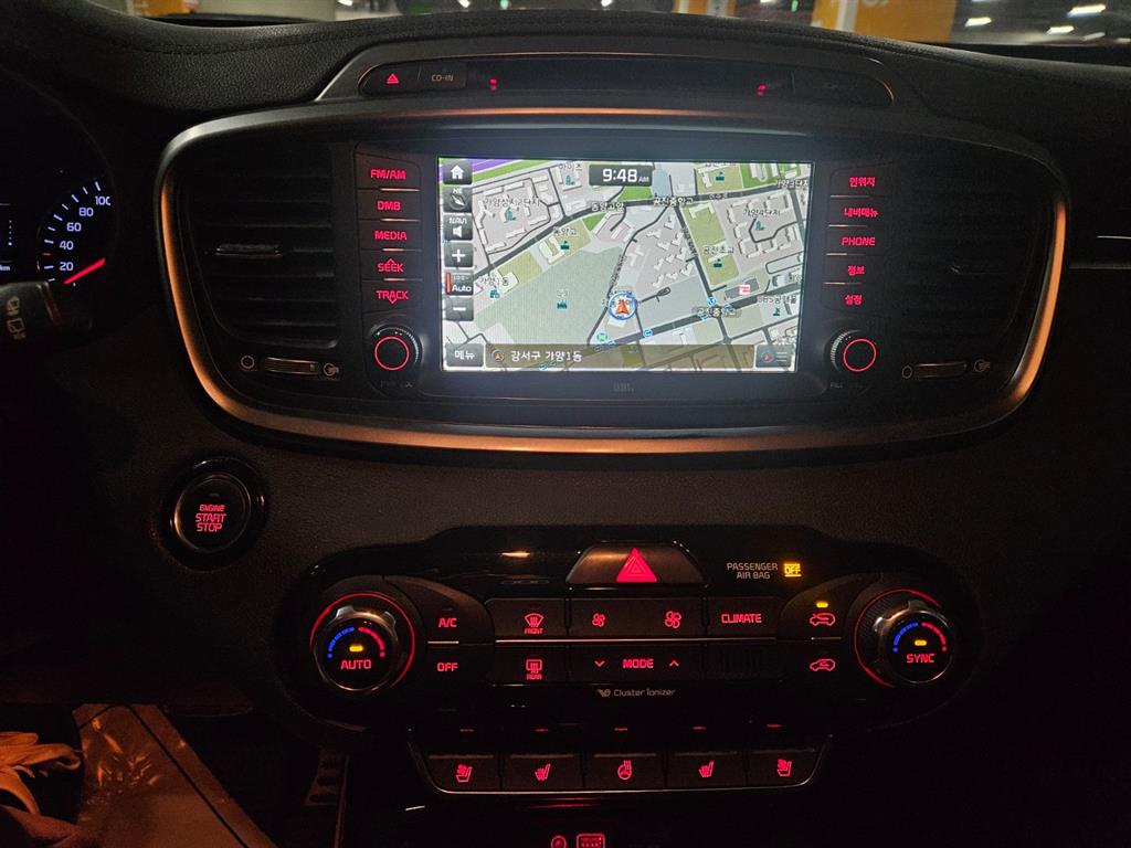 KIA Sorento - Vista 9