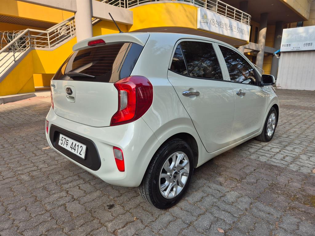 KIA Morning - Vista 6