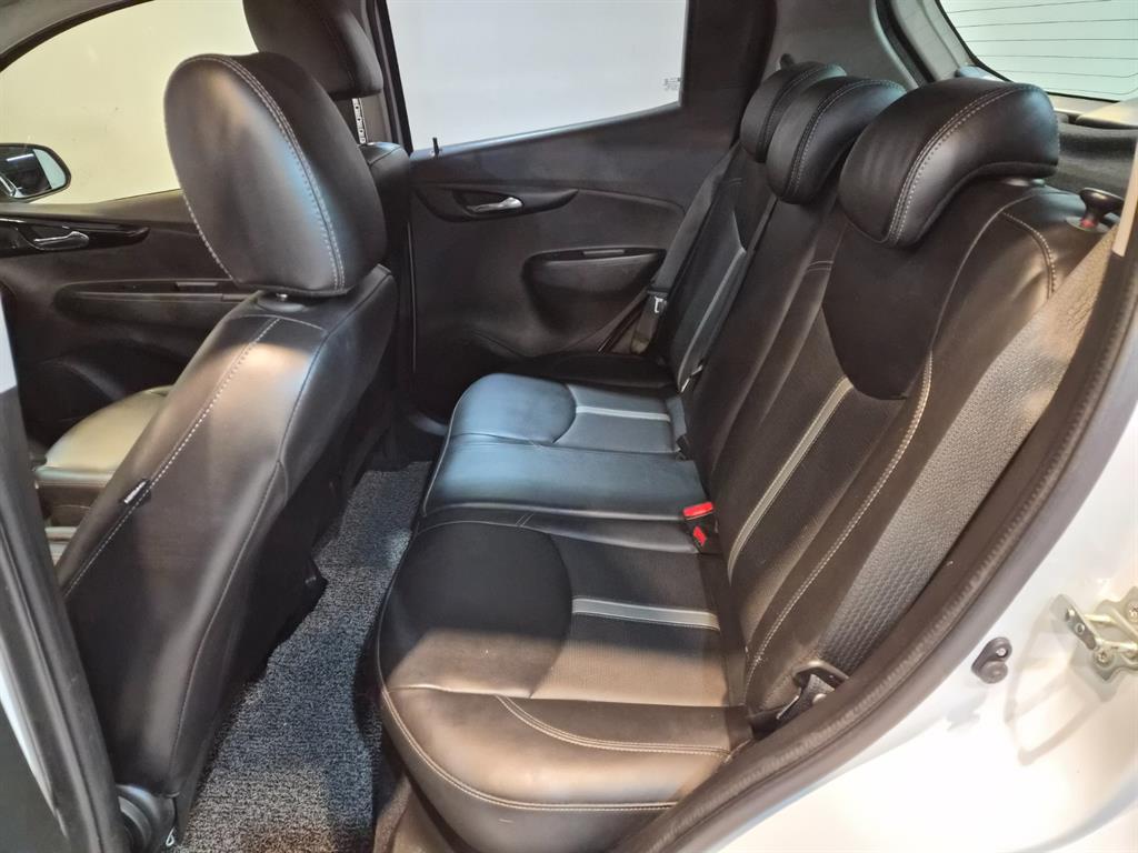 Chevrolet Spark - Vista 8