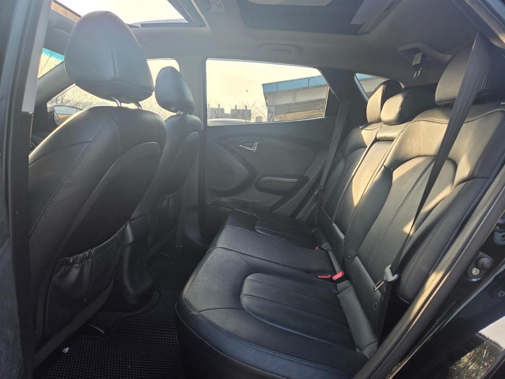 HYUNDAI Tucson - Vista 8