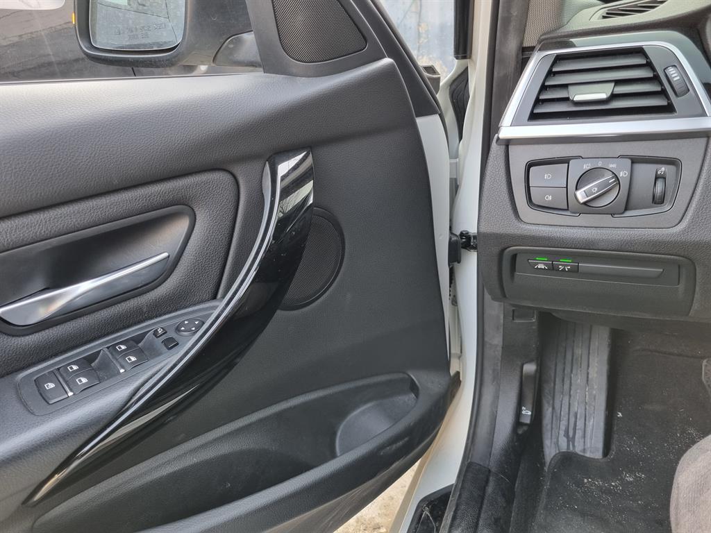 BMW 3 series - Vista 10