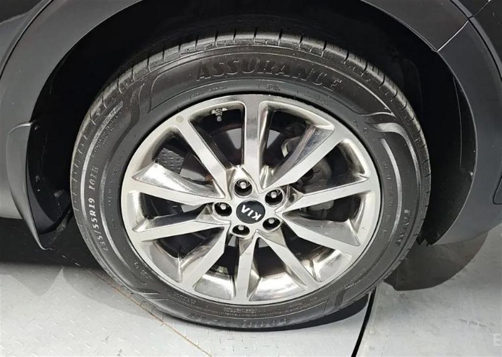 KIA Sorento - Vista 5