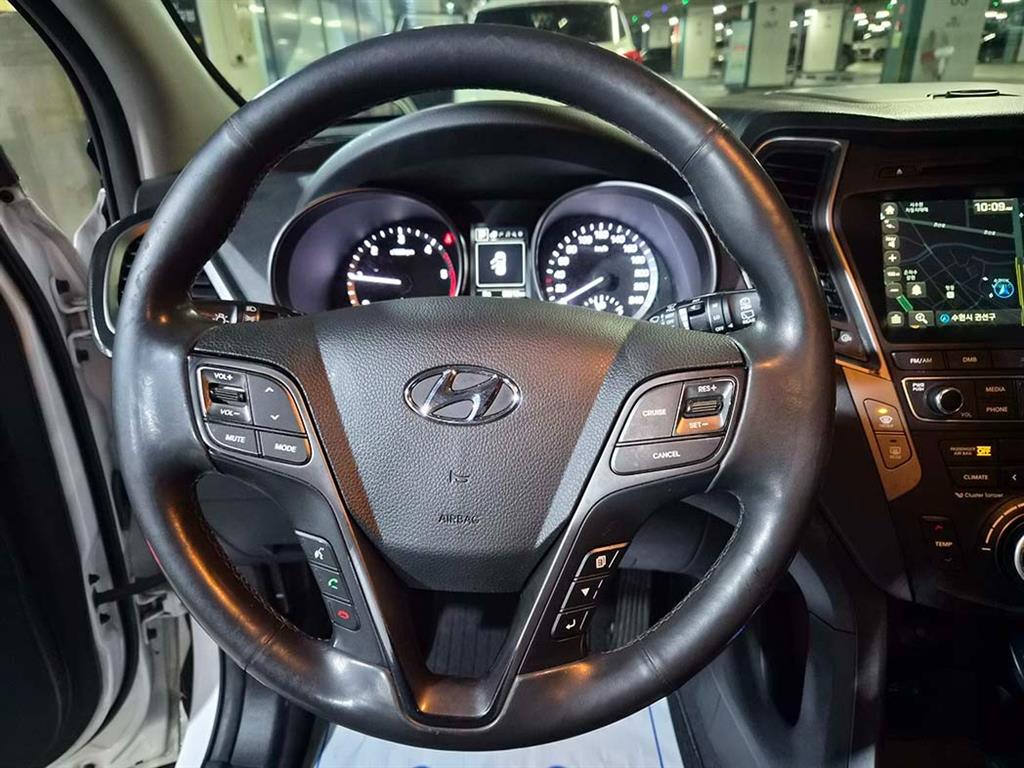 HYUNDAI Santa Fe - Vista 8