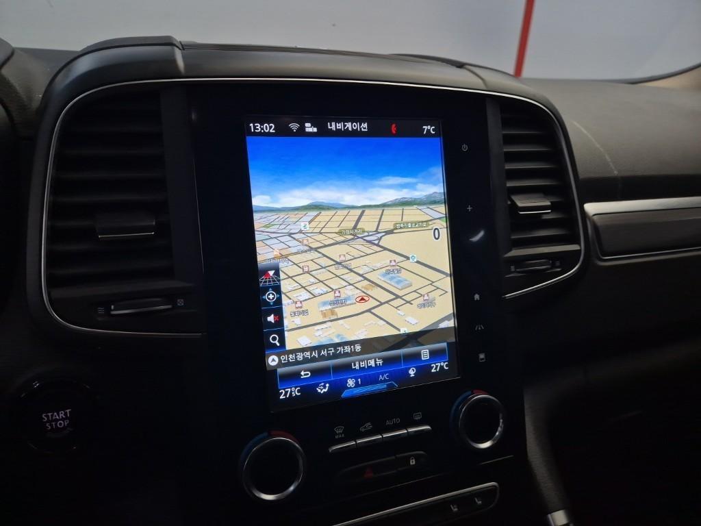 SAMSUNG QM6 - Vista 10