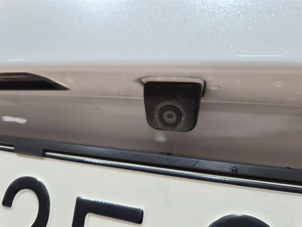 HYUNDAI Sonata - Vista 5