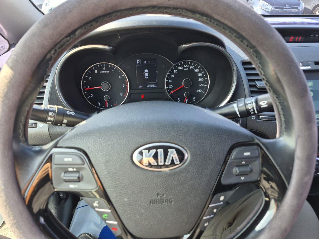 KIA K3 - Vista 9
