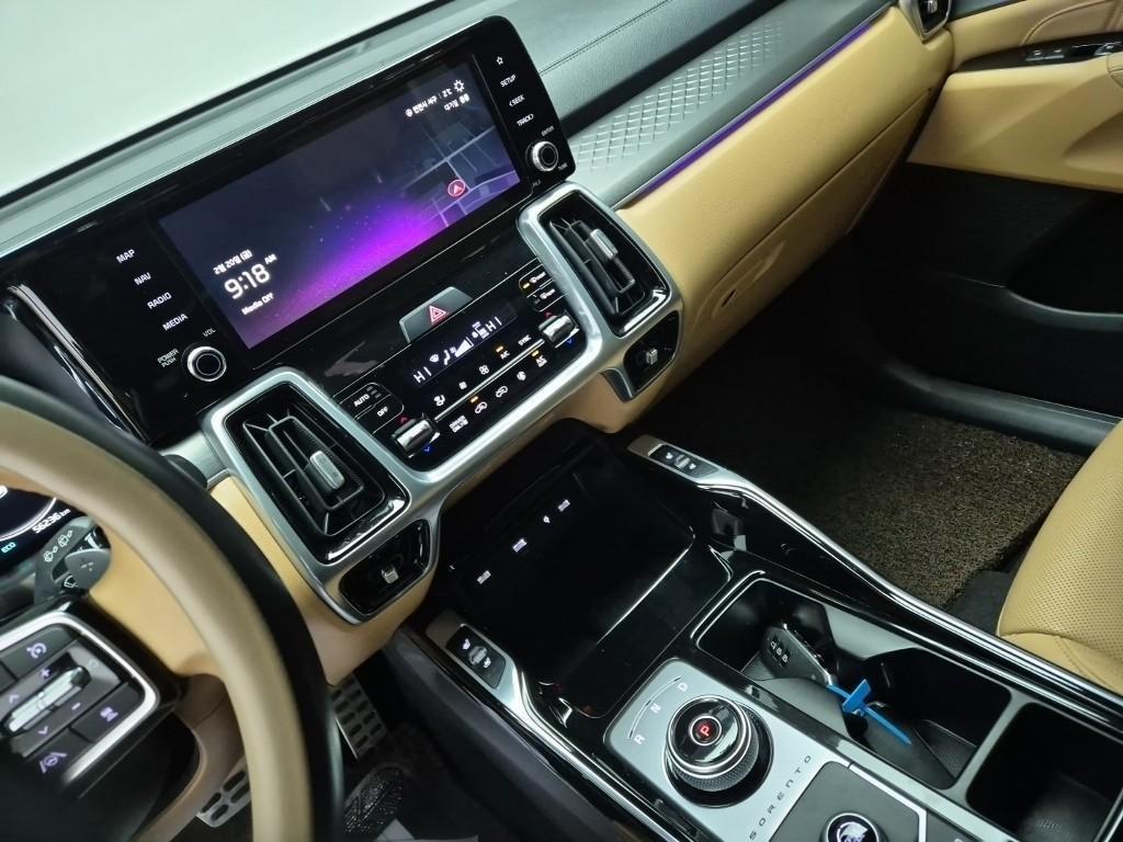 KIA Sorento - Vista 10