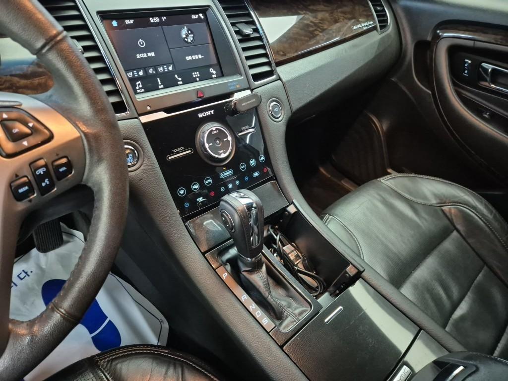 Ford Torus - Vista 7