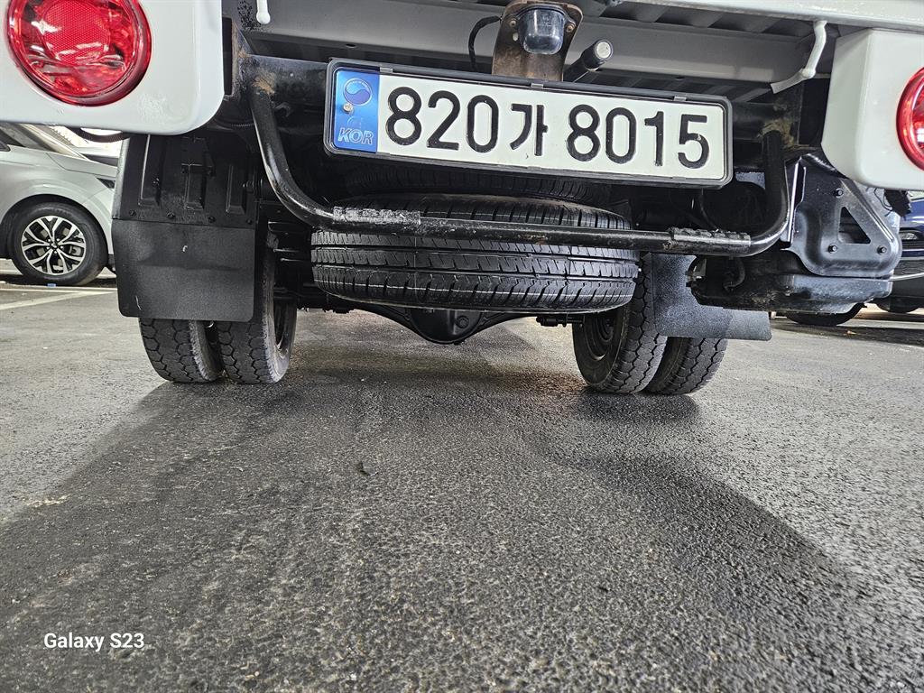 Small Truck Cargo (small) - Vista 5