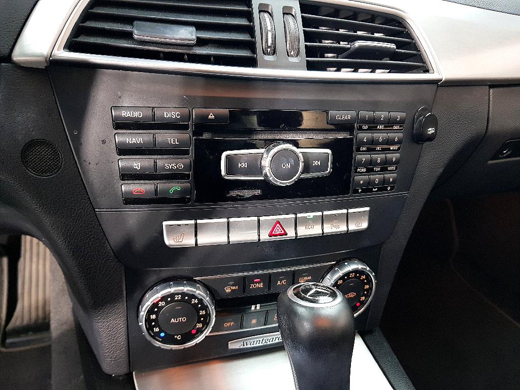 Mercedes Benz C Class 2012 Blanco - Importación desde Corea - HF Imports Iquique - Foto 13