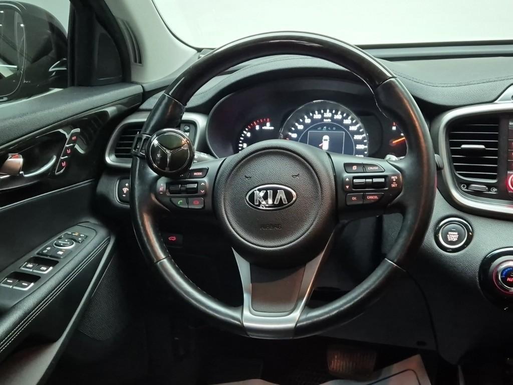 KIA Sorento - Vista 12