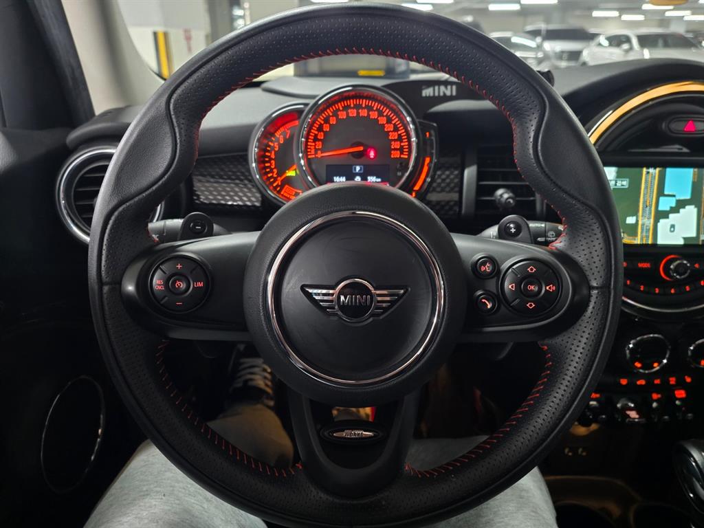 Mini Cooper - Vista 7