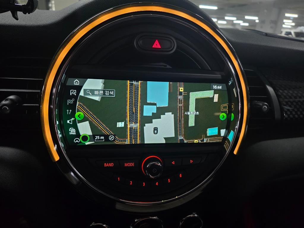 Mini Cooper - Vista 9