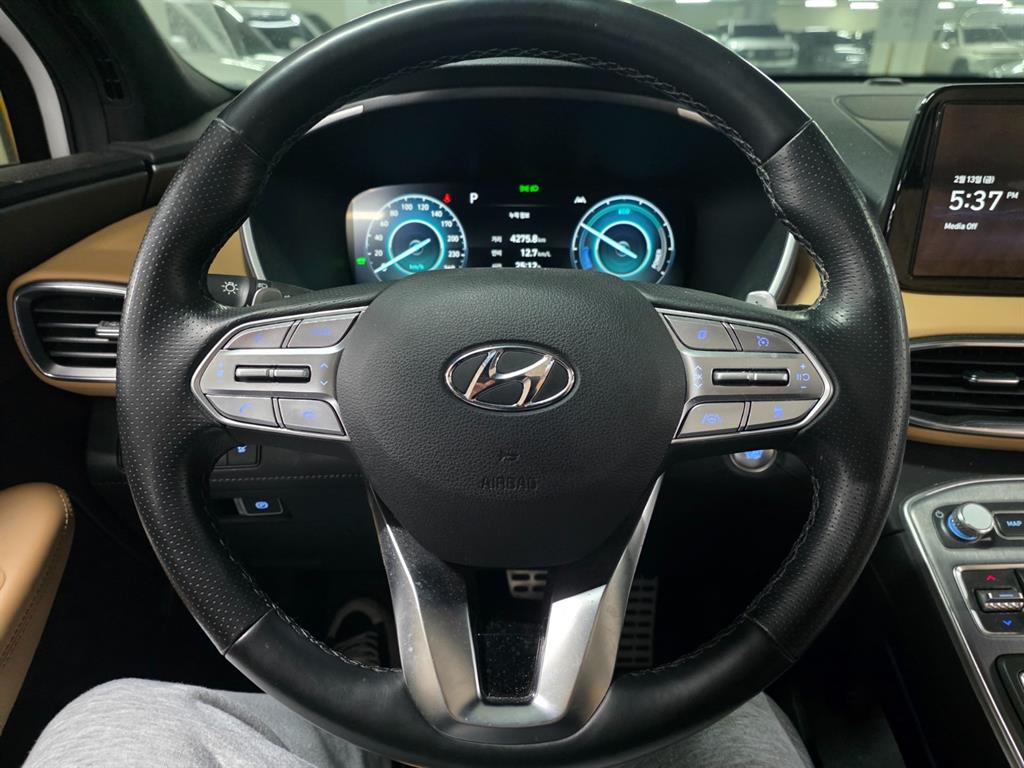 HYUNDAI Santa Fe - Vista 7