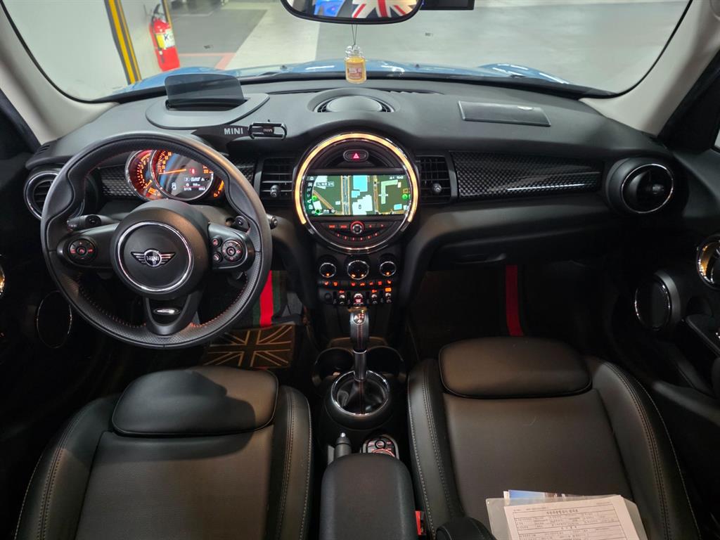 Mini Cooper - Vista 6