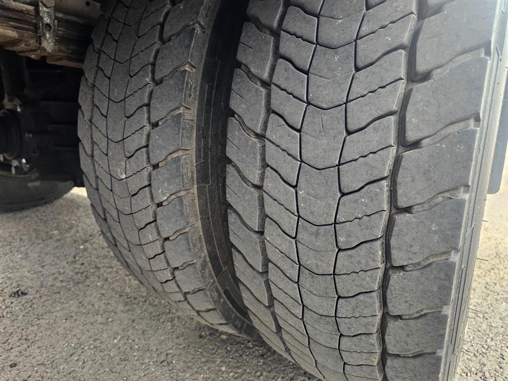 medium and large cargo Special - Vista 7