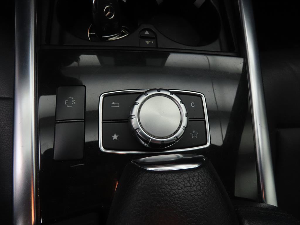 Mercedes Benz E class - Vista 11