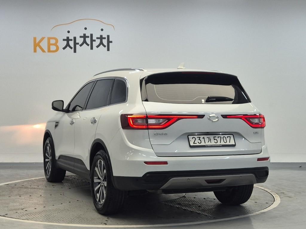 SAMSUNG QM6 - Vista 4