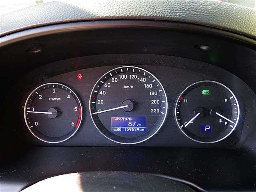 HYUNDAI Starex 2019 Negro - Importación desde Corea - HF Imports Iquique - Foto 8