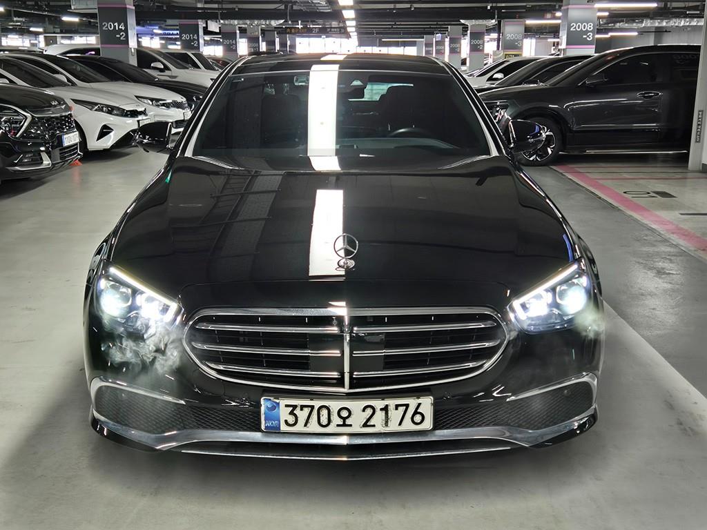 Mercedes Benz E class 2021 Negro - Importación desde Corea - HF Imports Iquique - Foto 1