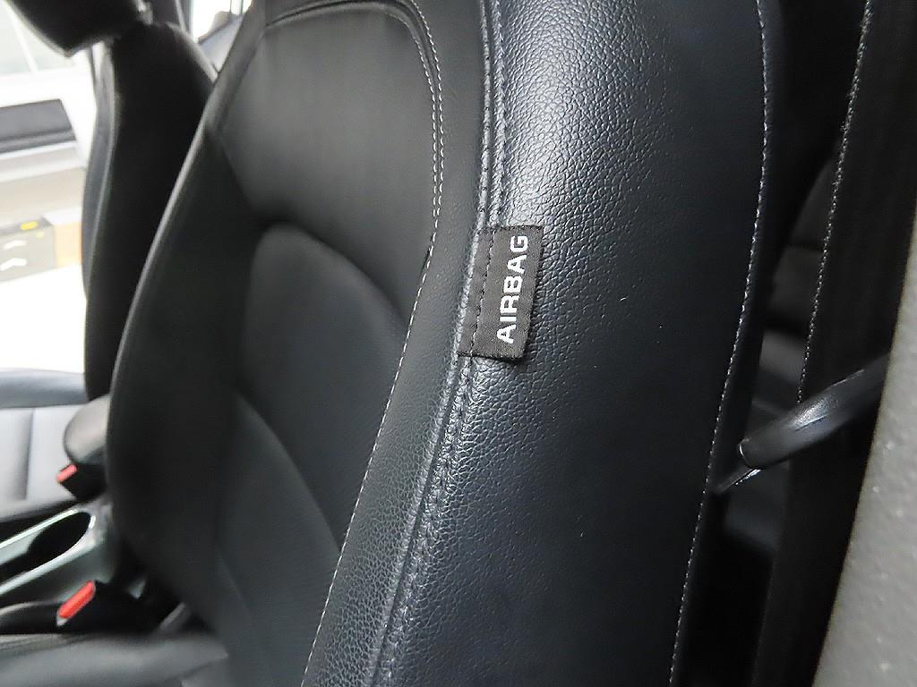 KIA K3 2014 Blanco - Importación desde Corea - HF Imports Iquique - Foto 13