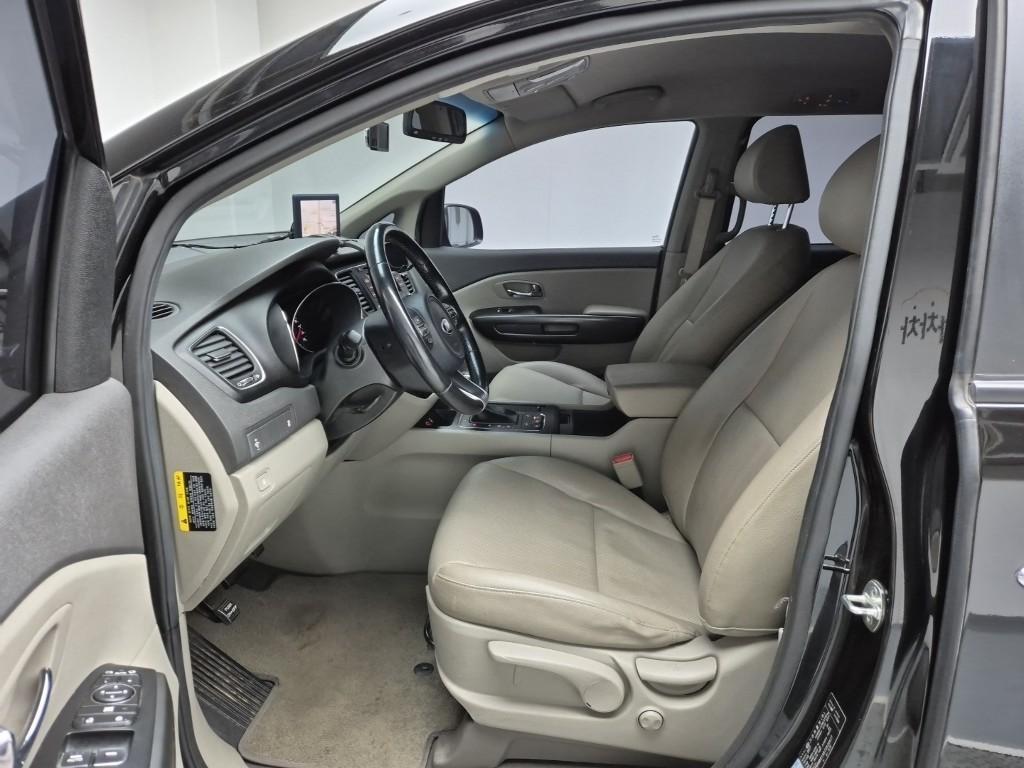 KIA Carnival 2018 Negro - Importación desde Corea - HF Imports Iquique - Foto 14