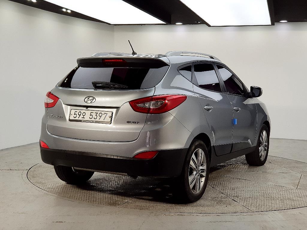HYUNDAI Tucson - Vista 4