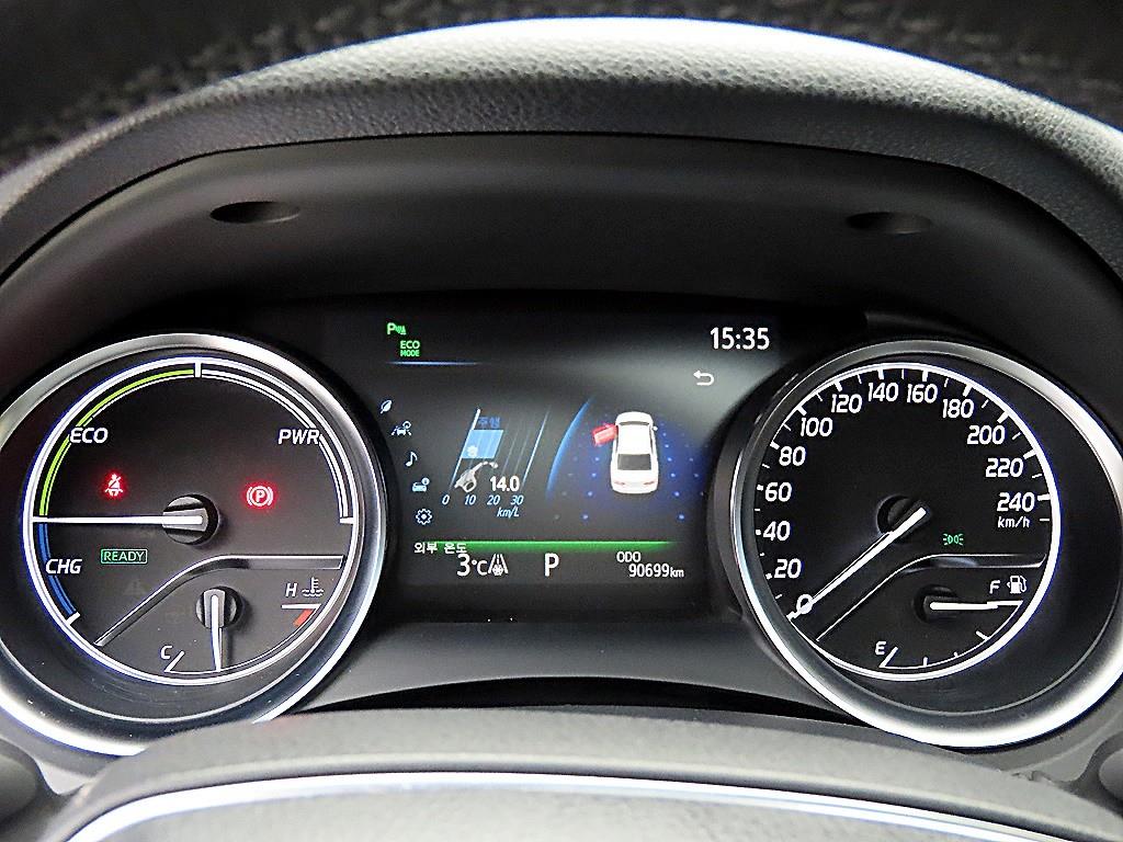 Toyota Camry - Vista 8