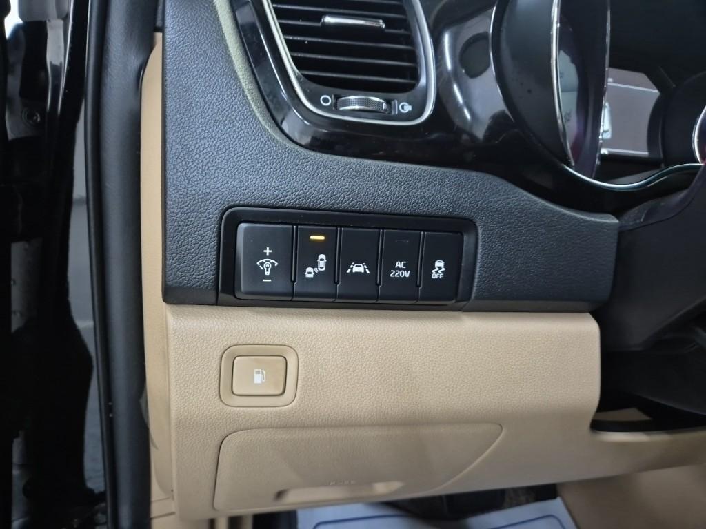 KIA Carnival 2019 Negro - Importación desde Corea - HF Imports Iquique - Foto 17