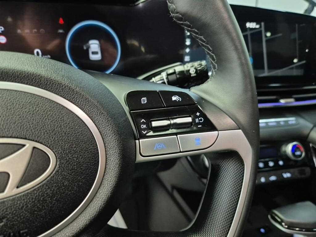 HYUNDAI Avante 2024 Negro - Importación desde Corea - HF Imports Iquique - Foto 15