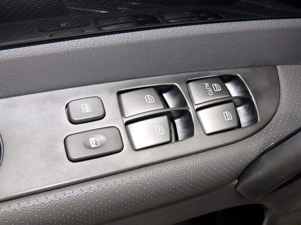 Ssangyong Korando 2015 Negro - Importación desde Corea - HF Imports Iquique - Foto 13