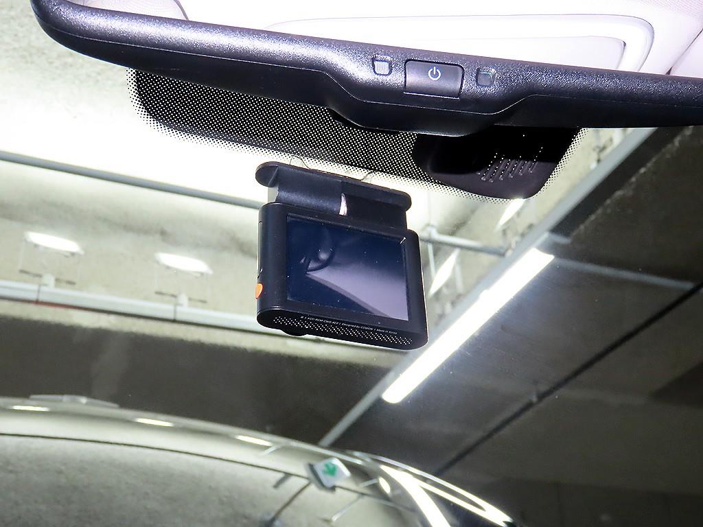 HYUNDAI Genesis 2008 Negro - Importación desde Corea - HF Imports Iquique - Foto 17