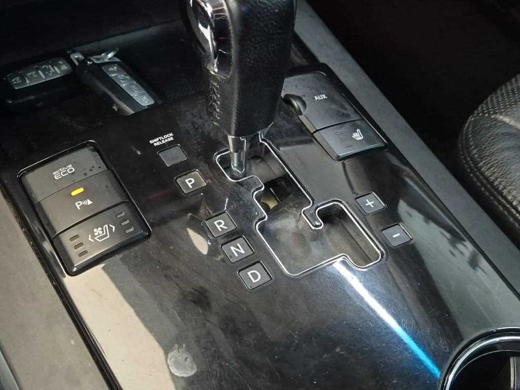 KIA Mohave 2012 Negro - Importación desde Corea - HF Imports Iquique - Foto 16