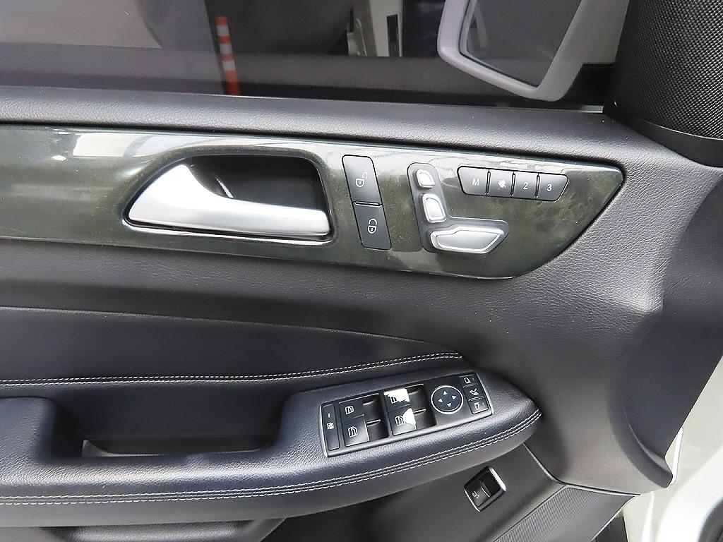 Mercedes Benz GLE Class 2016 Blanco - Importación desde Corea - HF Imports Iquique - Foto 8