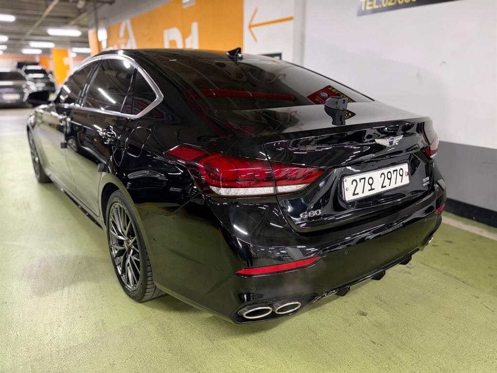 Genesis G80 - Vista 4