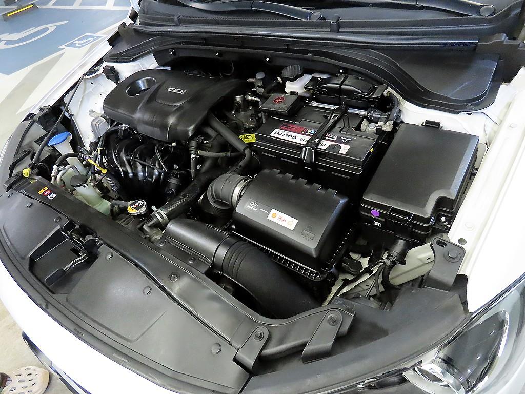 HYUNDAI Avante 2016 Blanco - Importación desde Corea - HF Imports Iquique - Foto 19