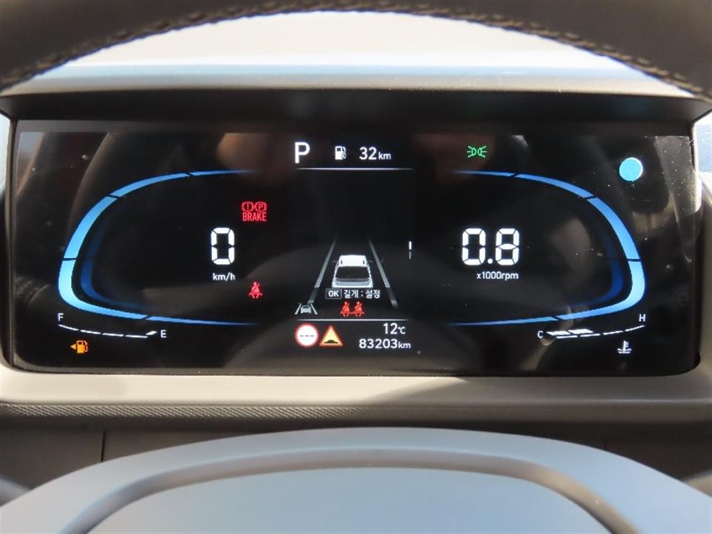 HYUNDAI Casper - Vista 9