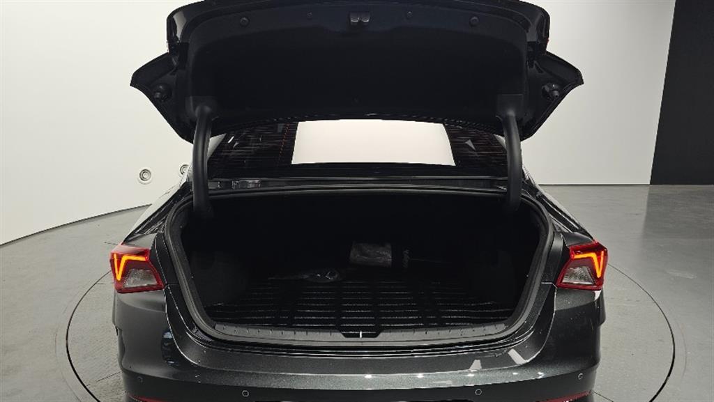 KIA K5 2021 Gris - Importación desde Corea - HF Imports Iquique - Foto 19