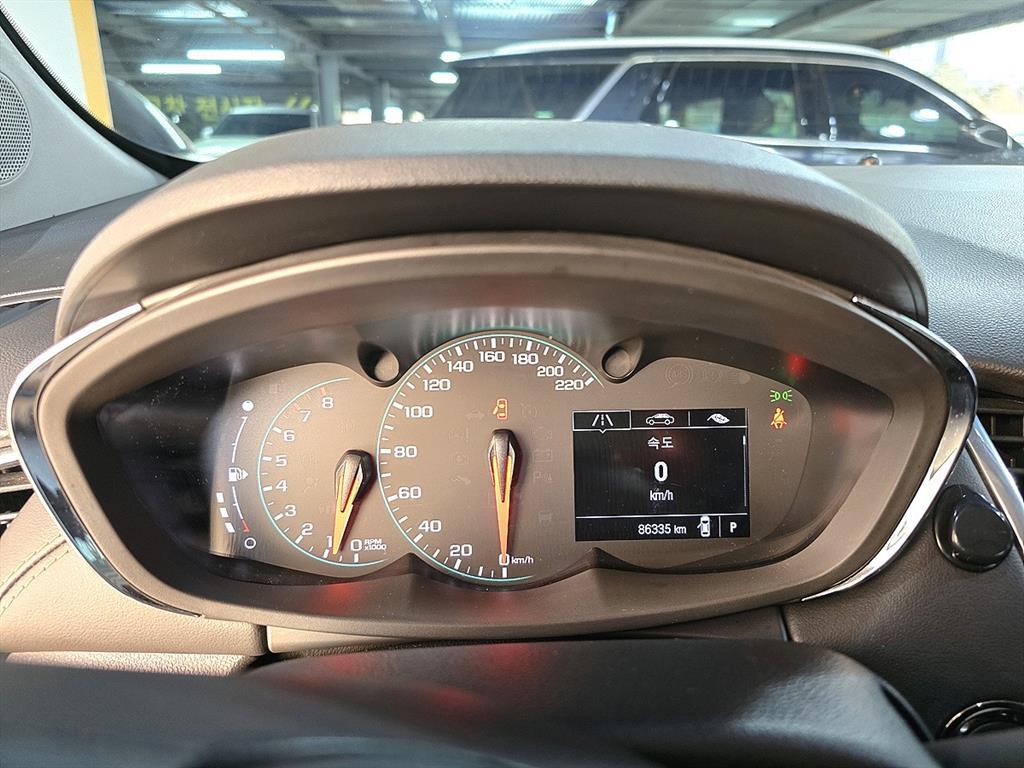 Chevrolet Trax - Vista 9