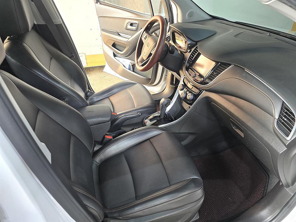 Chevrolet Trax 2018 Blanco - Importación desde Corea - HF Imports Iquique - Foto 16