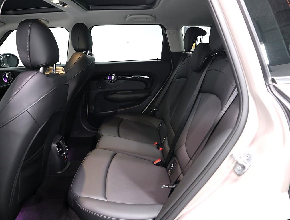 Mini Clubman - Vista 9