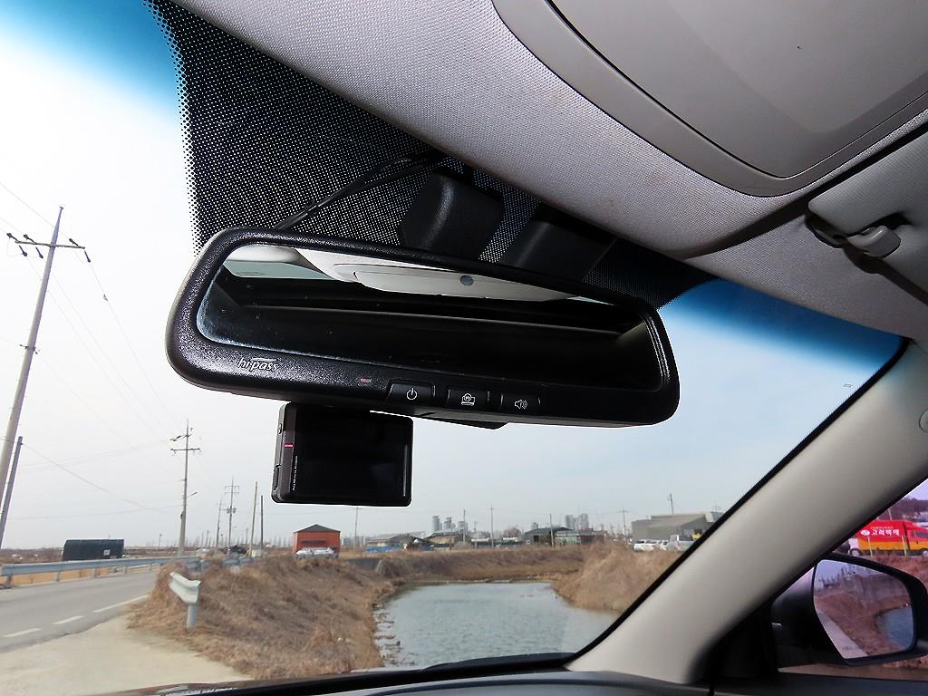 Ssangyong Tivoli - Vista 12