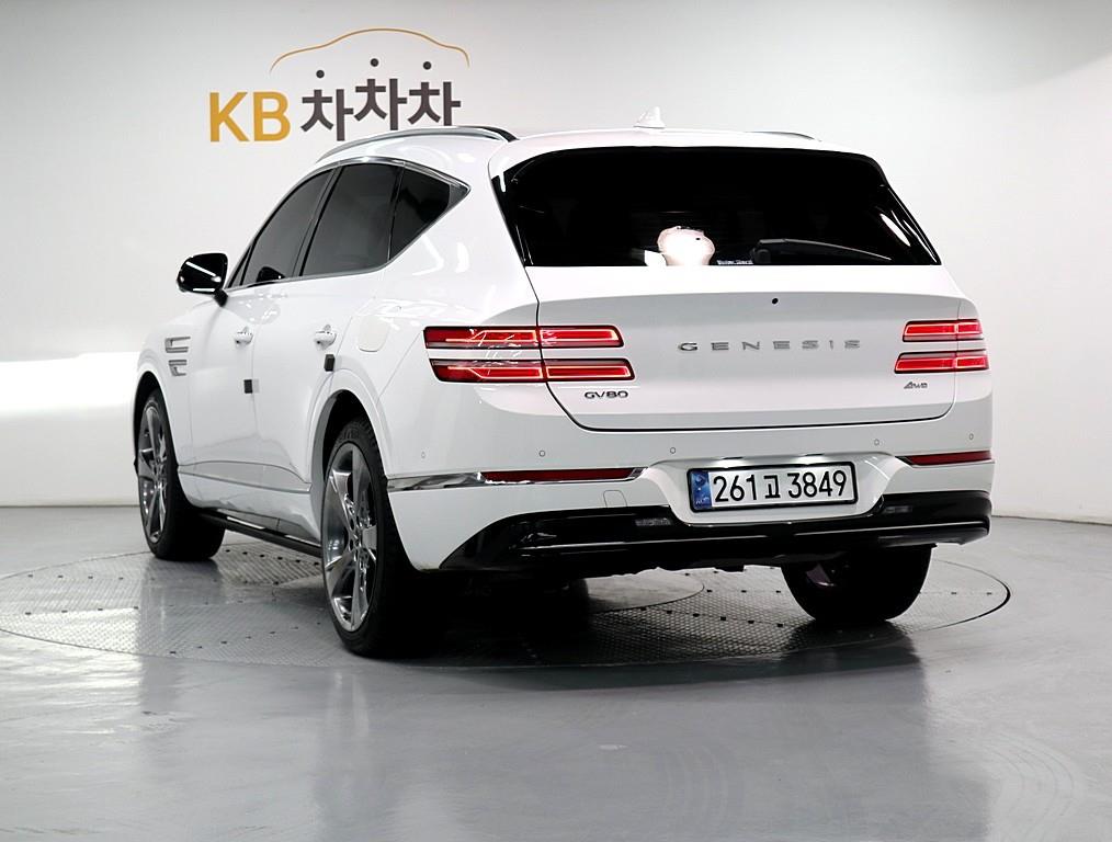 Genesis GV80 - Vista 4