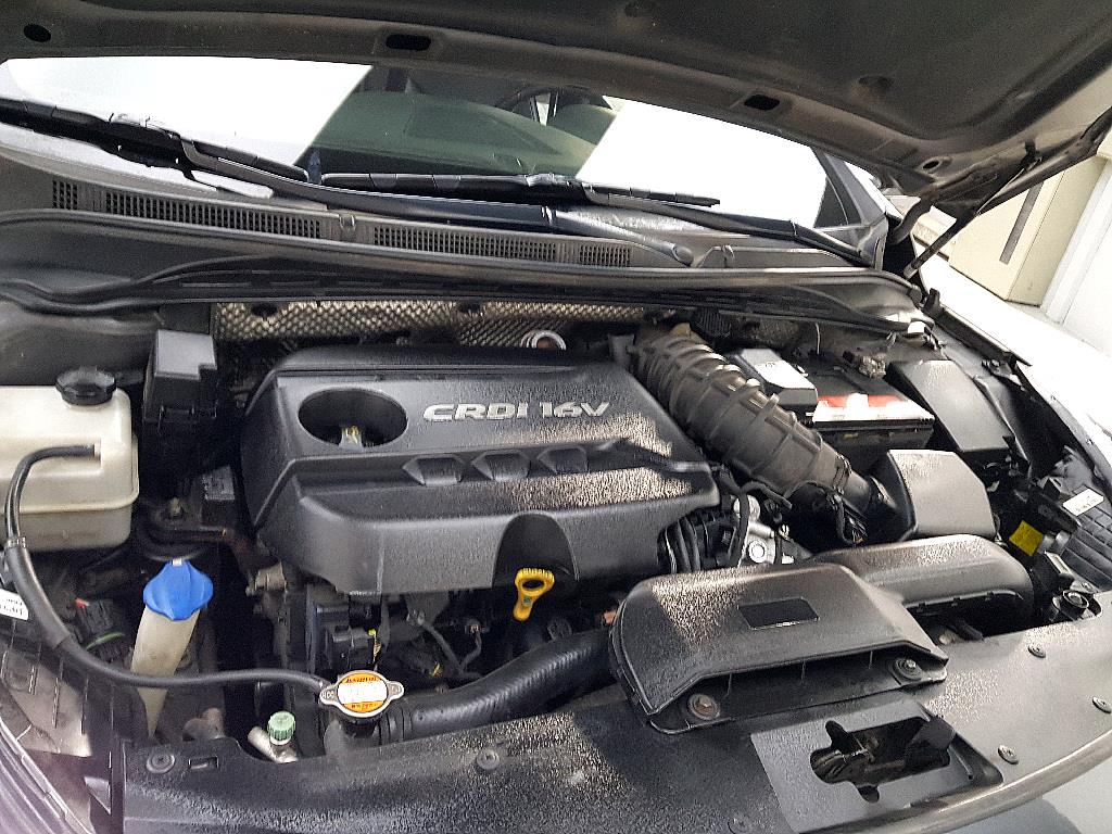 HYUNDAI i40 - Vista 6