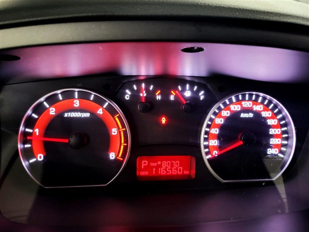 Ssangyong Korando - Vista 12