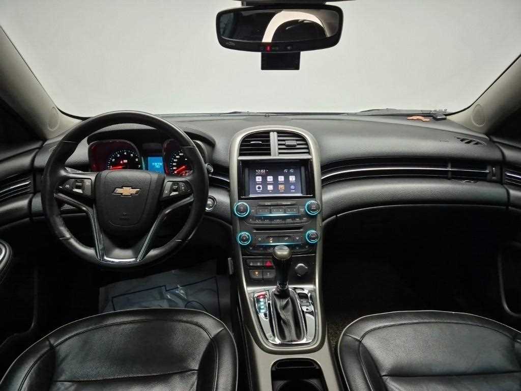 Chevrolet Malibu - Vista 7