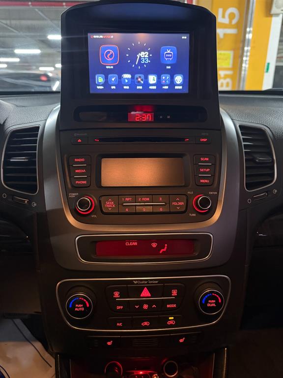 KIA Sorento - Vista 9