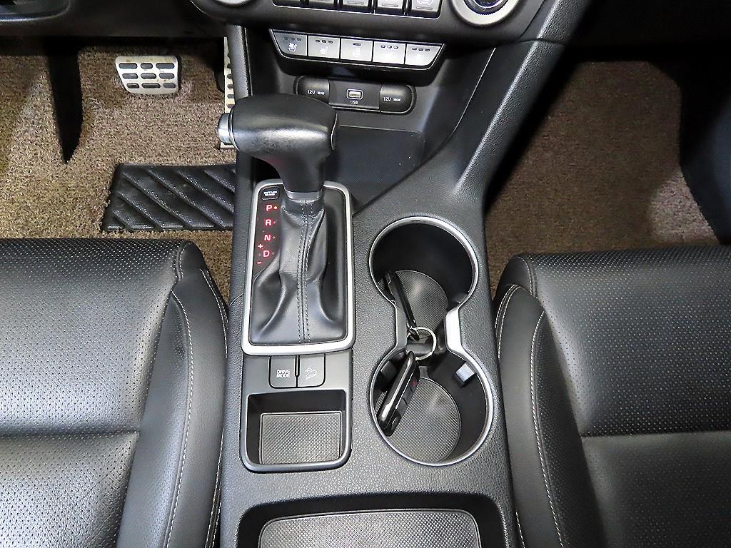 KIA Sportage - Vista 12