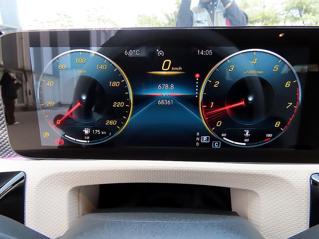 Mercedes Benz A Class - Vista 9