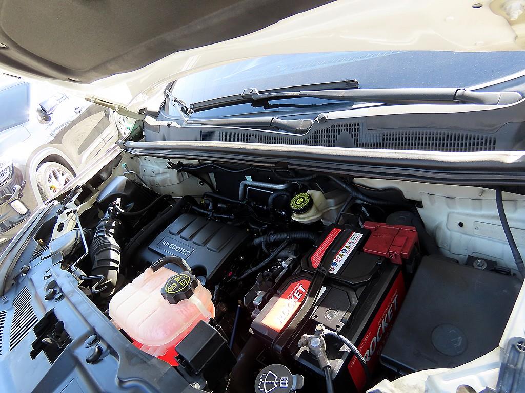 Chevrolet Trax 2013 Blanco - Importación desde Corea - HF Imports Iquique - Foto 18